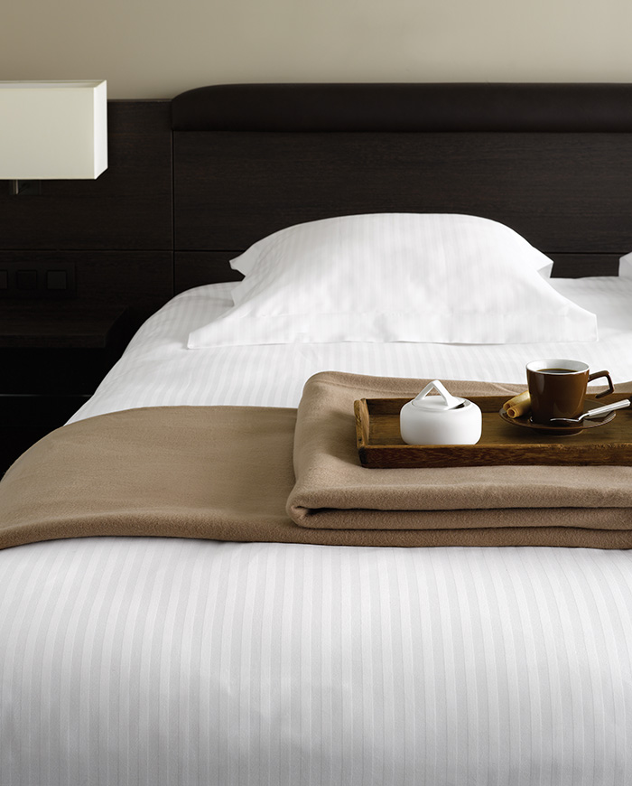 Dritto Kopfpolster weiß 2 – Bettwäsche