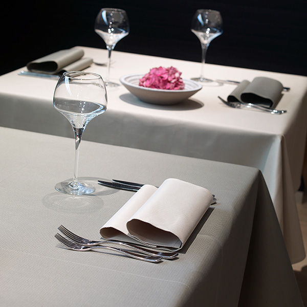 Kalahari multi 2 square – Tischwäsche