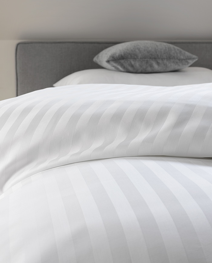 Limmat detail weiß 2 – Bettwäsche