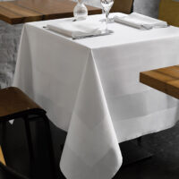 Luna tischtuch white 1 – Tischwäsche